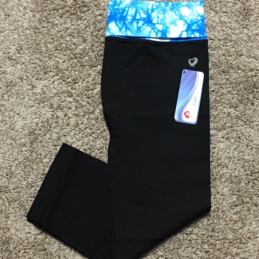 Capri Leggings Make Offer